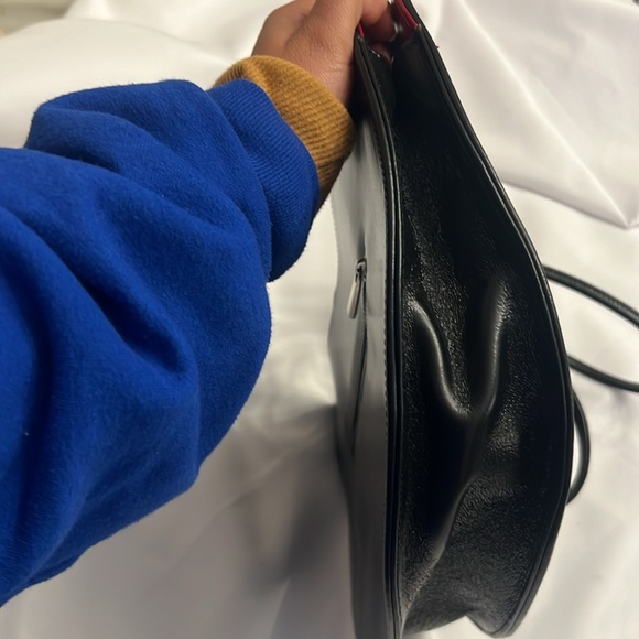 Vintage Half Moon bag Made in France 🇫🇷 - Picture 10 of 13